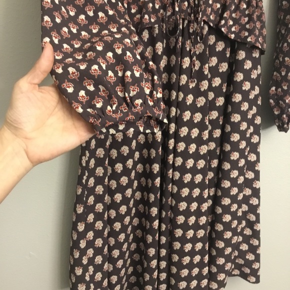 H&M Boho Midi Dress Floral Print Long Sleeve Asymmetrical Hem Button Down Size 2 - Picture 5 of 14